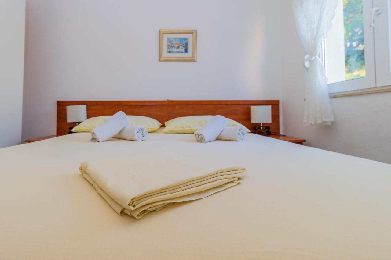 Apartments Villa Mandolina Marusici  Luaran gambar