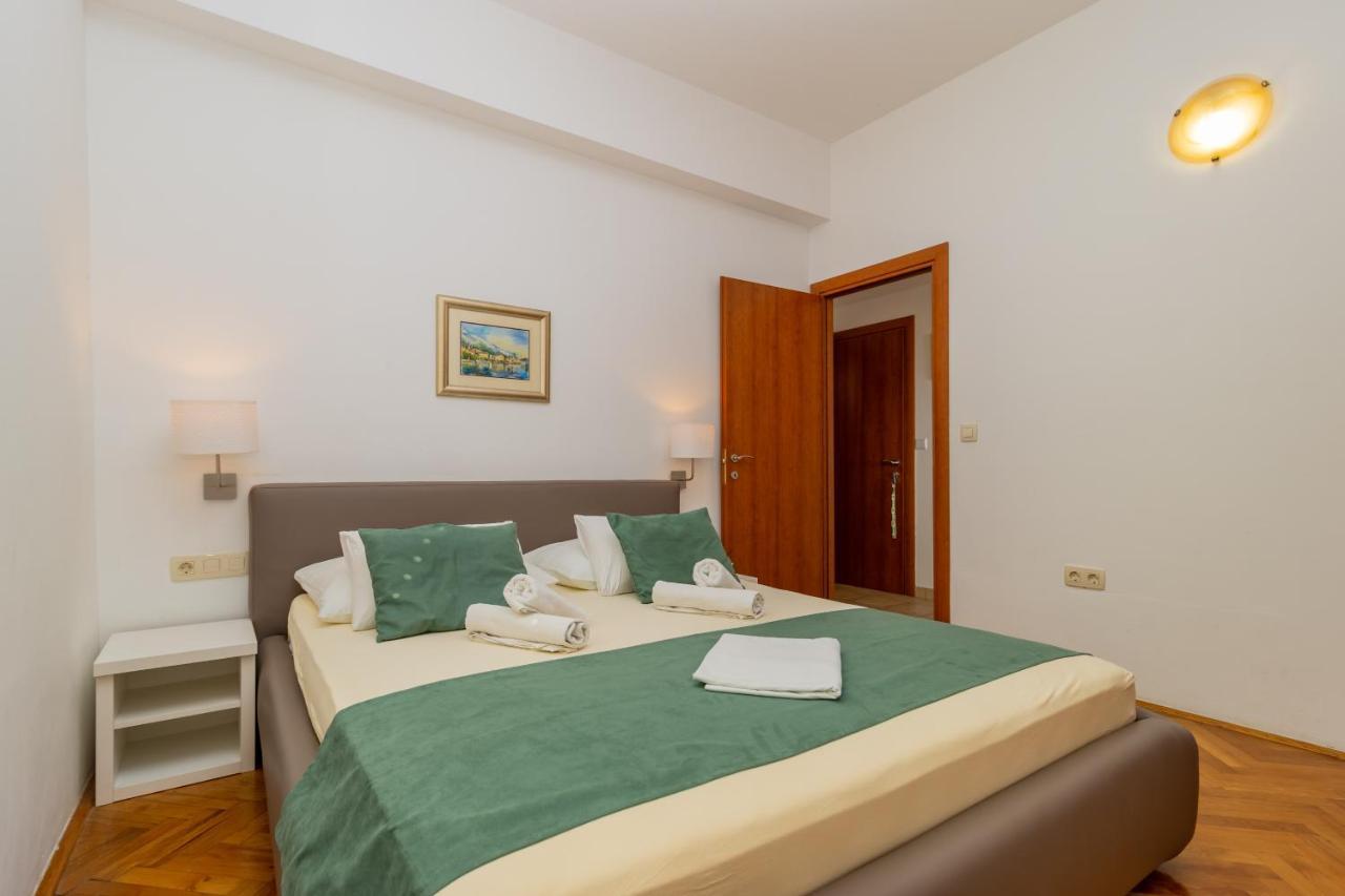 Apartments Villa Mandolina Marusici  Luaran gambar