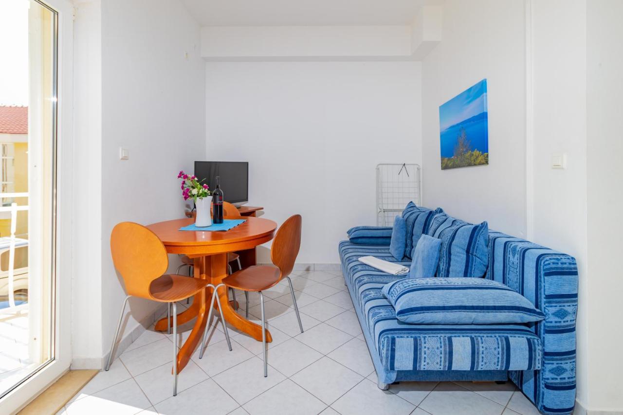 Apartments Villa Mandolina Marusici  Luaran gambar